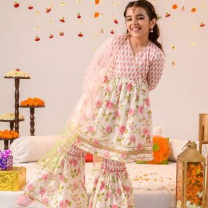 Girl's Wear